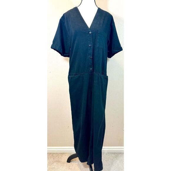 NWOT Monki Women's V-Neckine Black Utility Jumpsuit Romper Women's Medium - Picture 1 of 10